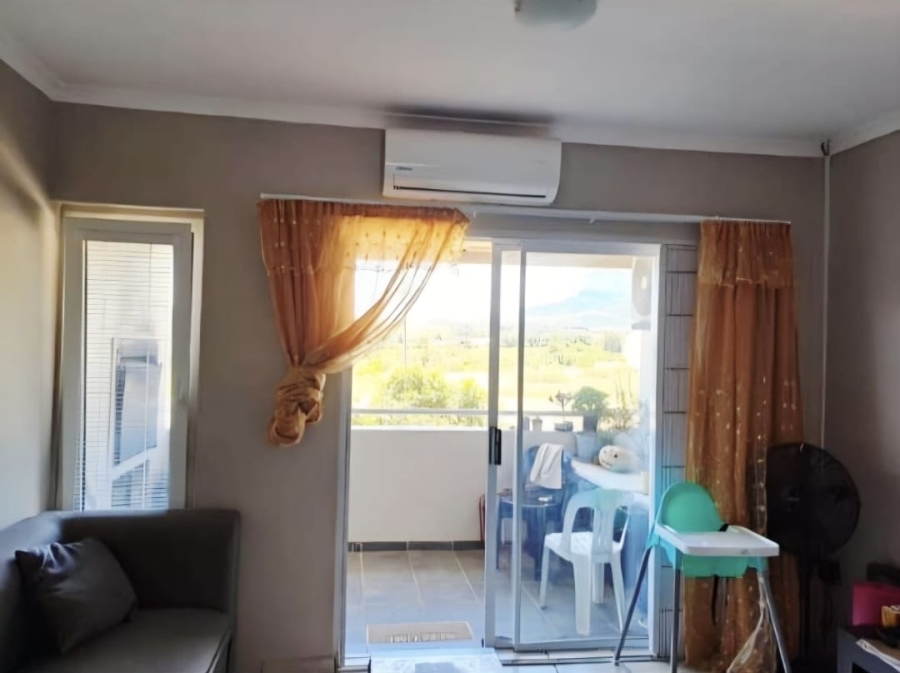 To Let 2 Bedroom Property for Rent in Klein Drakenstein Western Cape